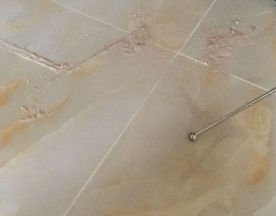 泰顺瓷砖空鼓维修公司分享粘合剂选择不当在瓷砖铺贴过程中可能导致以下问题